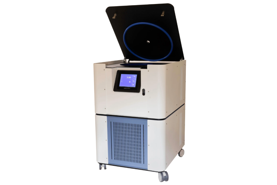 Centrífuga Pro Analytical de Chão da Centurion, disponível na Paralab, com tampa aberta.