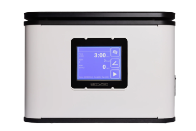 entrífuga Pro Analytical Medium da Centurion com painel LCD e tampa fechada, disponível na Paralab.